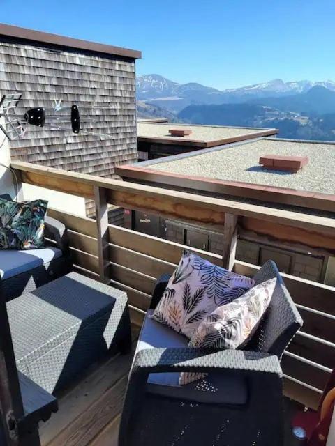 Appartement Duplex Avec Vue Sur Le Sancy Et Garage Couvert Murat-le-Quaire エクステリア 写真
