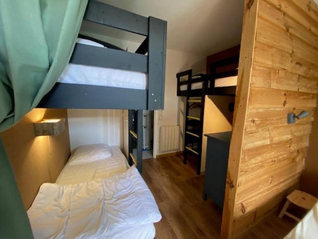 Appartement Duplex Avec Vue Sur Le Sancy Et Garage Couvert Murat-le-Quaire エクステリア 写真